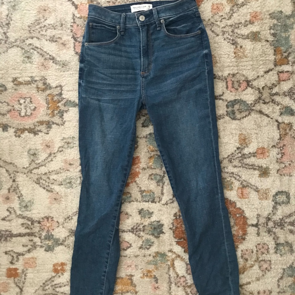Abercrombie & Fitch Curve Love Super Skinny Jeans
